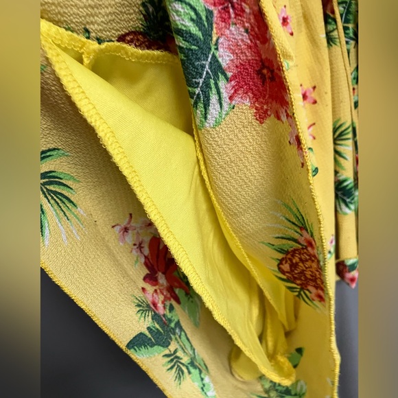 Scobe Romper - Picture 6 of 6